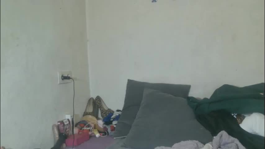 mistressmilly32 Live Sex April 12, 2026