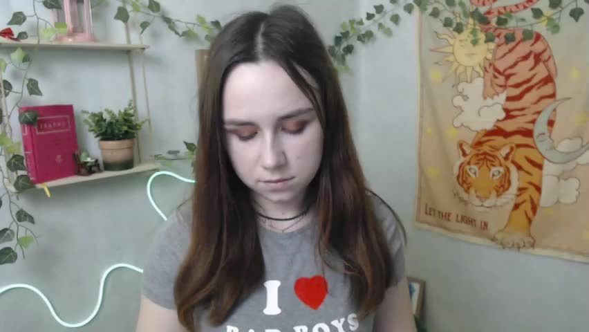 veryveryvery_shy Live Sex April 12, 2026