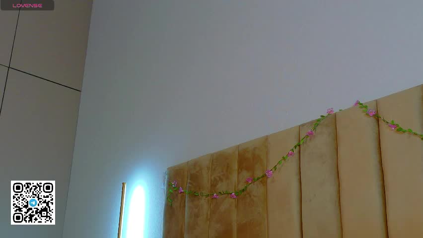 emy_kami Live Sex April 12, 2026
