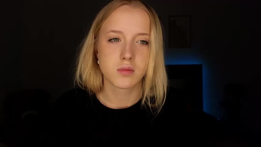 adele_armas Live Sex April 12, 2026