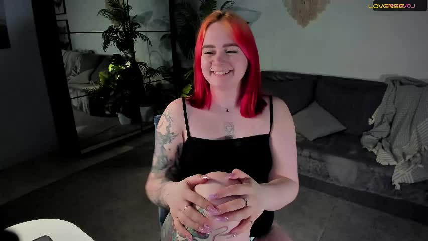 lunaali Live Sex April 12, 2026