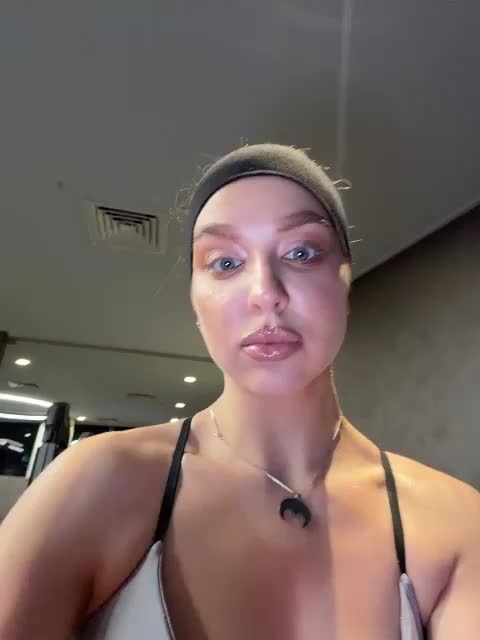 MistressX555 Live Sex April 12, 2026