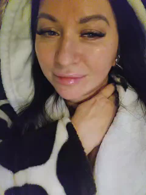 Nikoletta25 Live Sex April 12, 2026