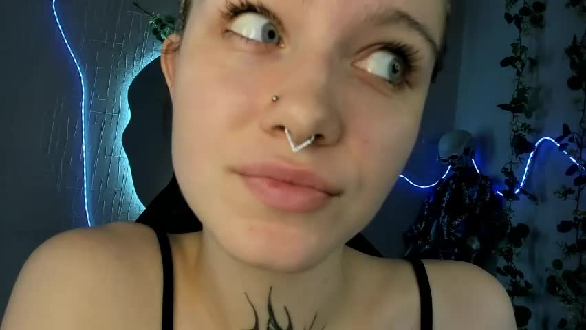 elastikiss Live Sex April 12, 2026