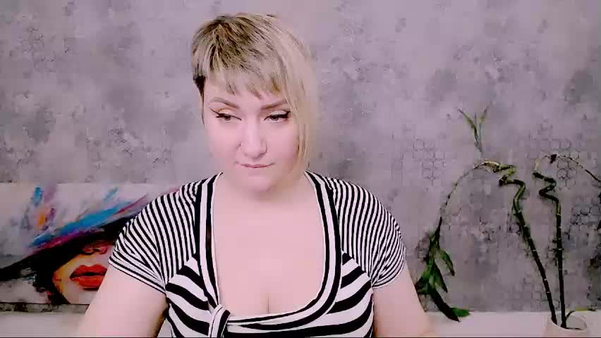 djullia Live Sex April 12, 2026