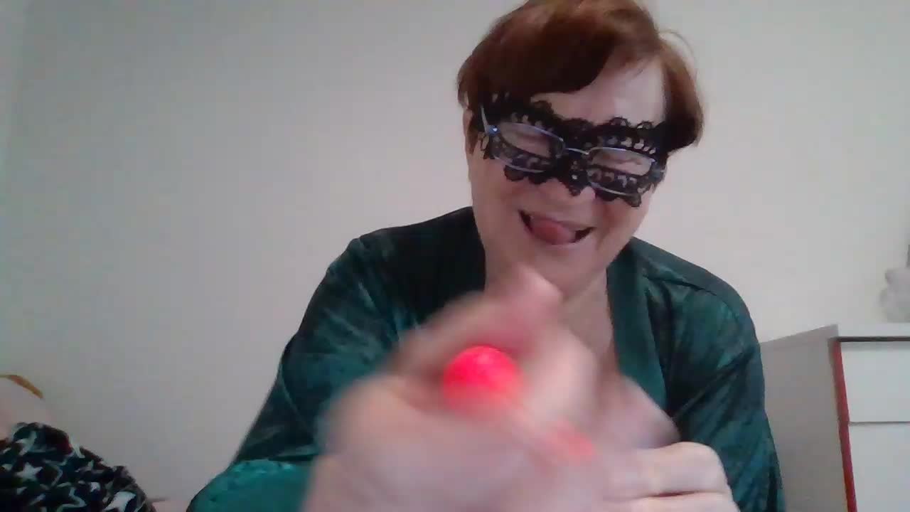 RomachkaT Live Sex April 12, 2026