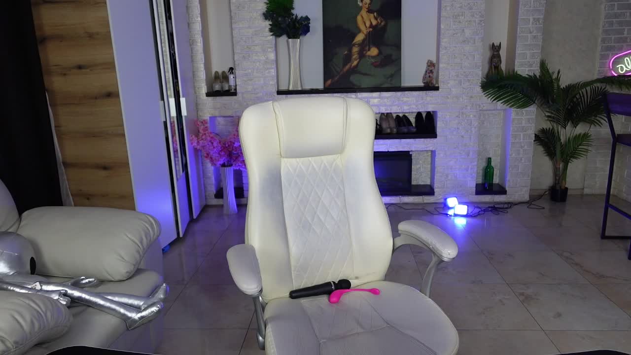 MariemLui Live Sex April 12, 2026