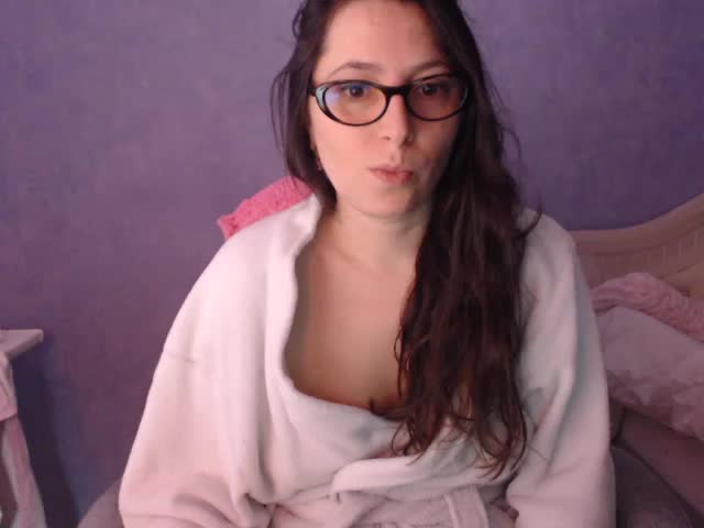 AmandaFresh24 Live Sex April 12, 2026