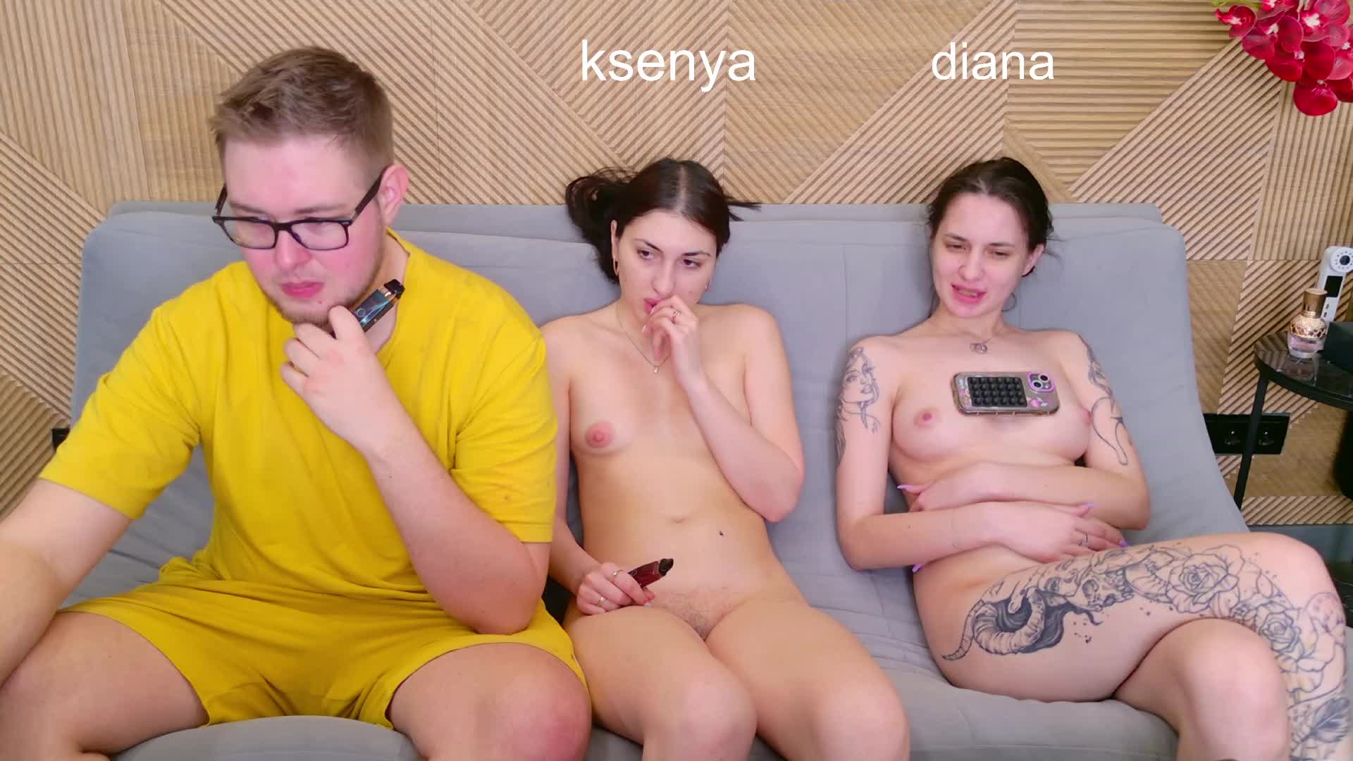 WebcamSlut Live Sex April 12, 2026