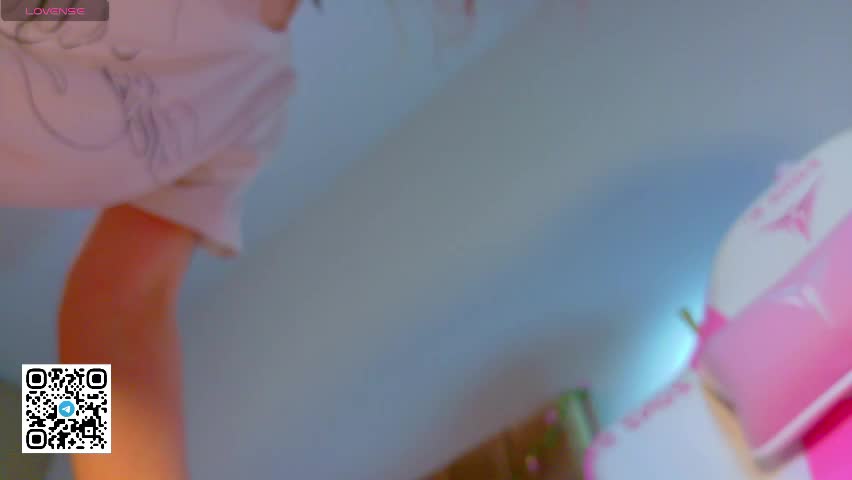emy_kami Live Sex April 12, 2026