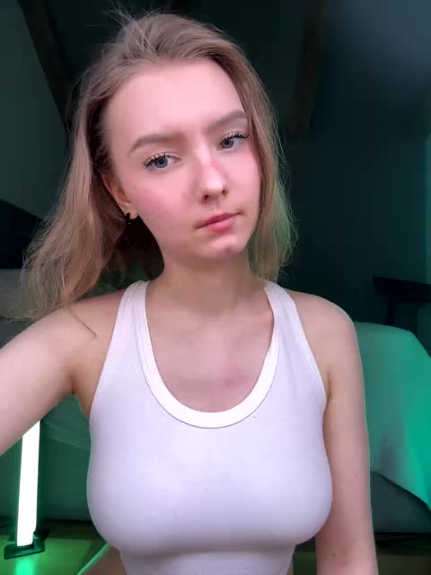 -Nezukoo- Live Sex April 13, 2026