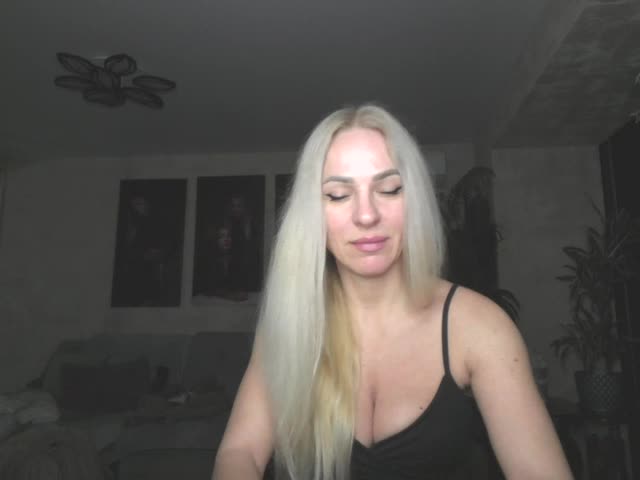 annamari1563 Live Sex April 13, 2026