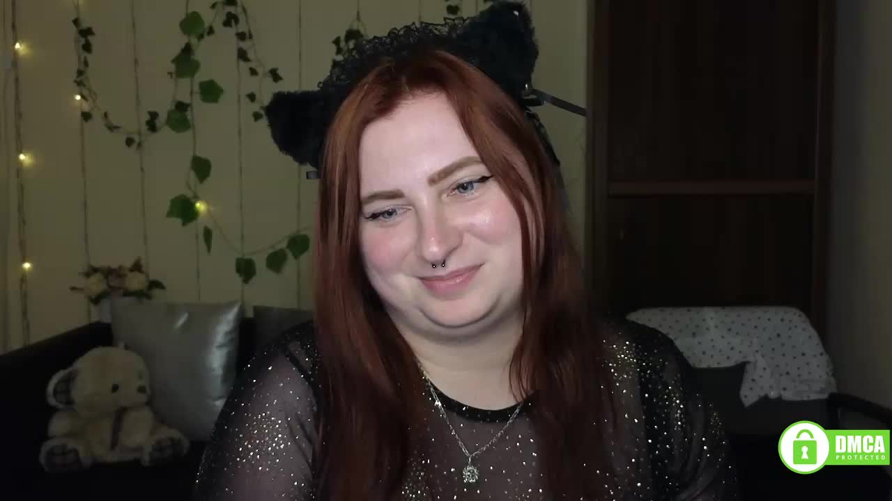 Aliciaredluv Live Sex April 13, 2026