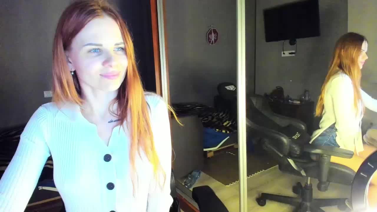 LunaLicks Live Sex April 13, 2026