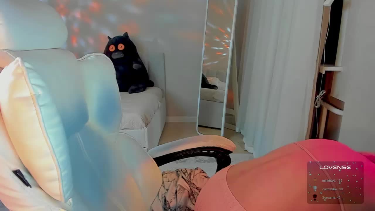 ReneYolker Live Sex April 13, 2026