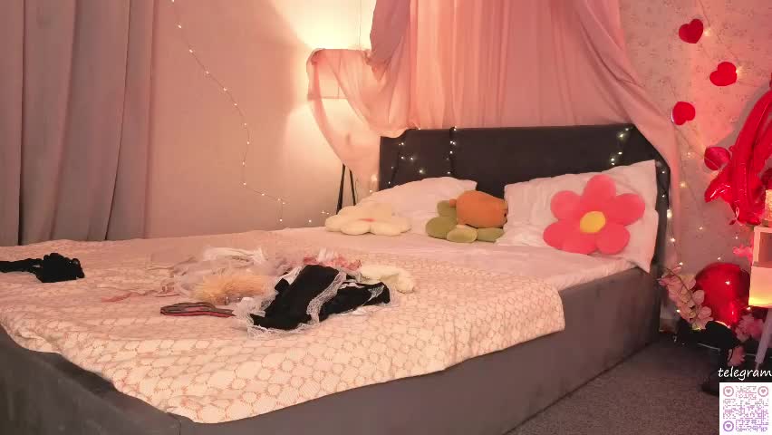 megan_nelson Live Sex April 13, 2026
