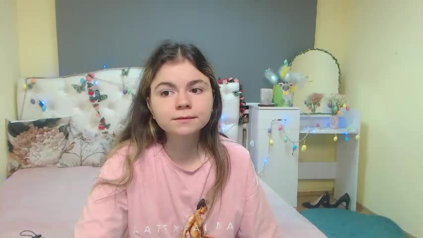 rrtinaredly Live Sex April 13, 2026