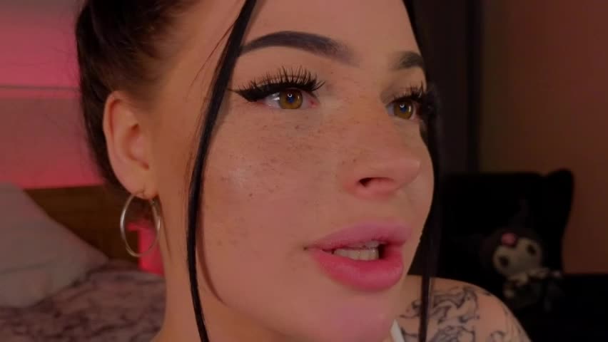 lisaanddenis Live Sex April 13, 2026