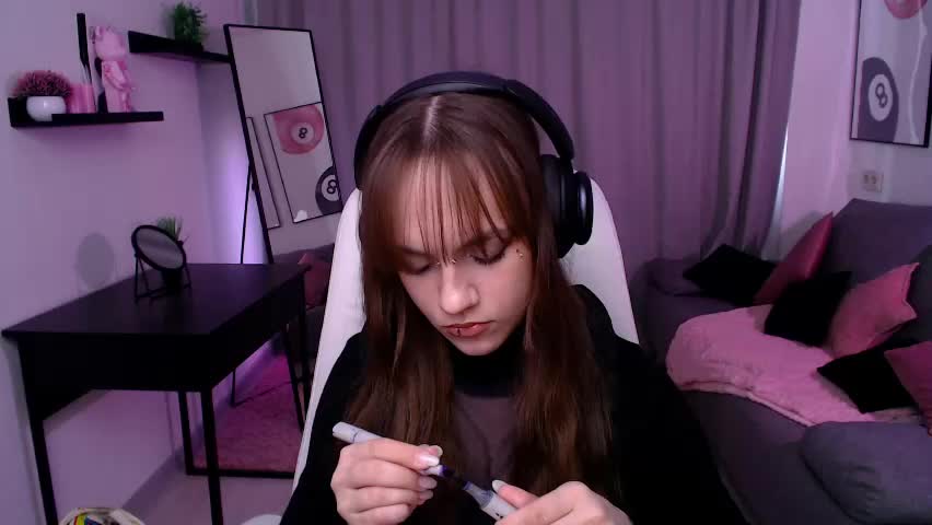 jamie_chung Live Sex April 13, 2026
