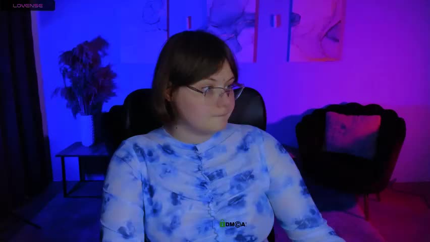gloria_bubble Live Sex April 13, 2026