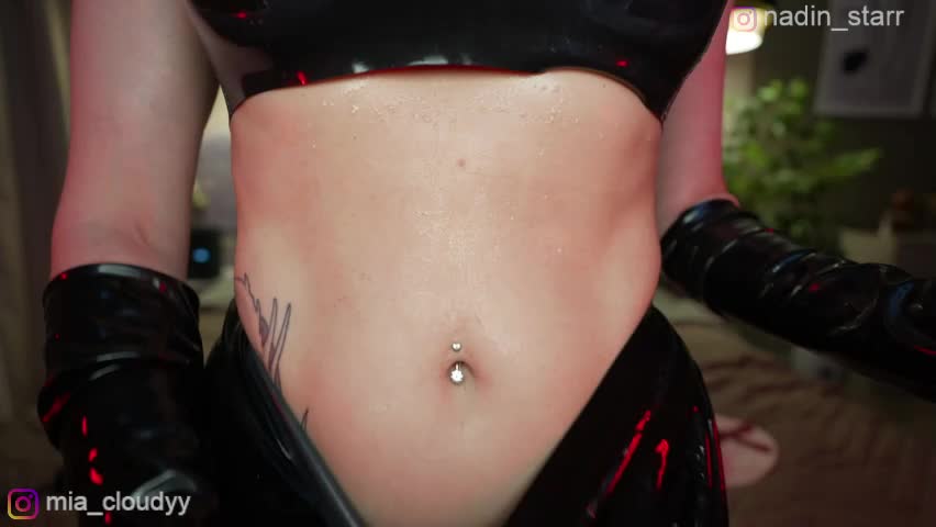 mia_cloudy Live Sex April 13, 2026