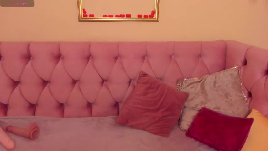 diana_garrett Live Sex April 13, 2026