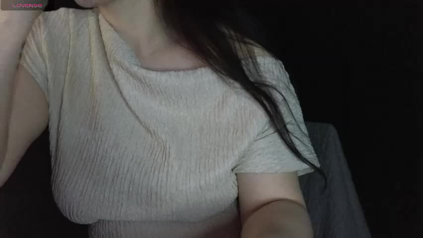 mia_g0ld Live Sex April 14, 2026