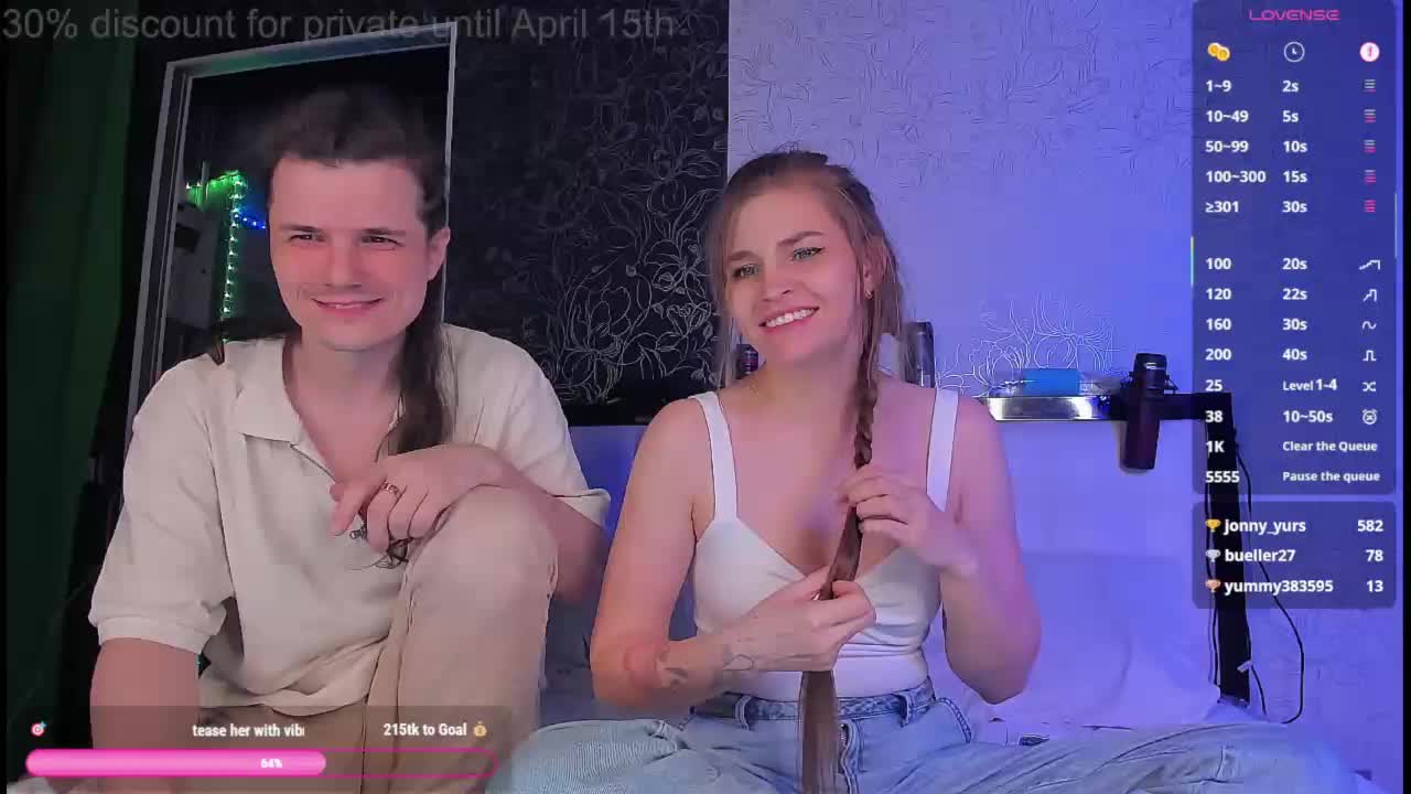 QueenAfina Live Sex April 14, 2026