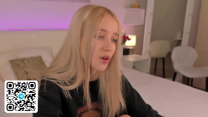 anellyball_ Live Sex April 14, 2026