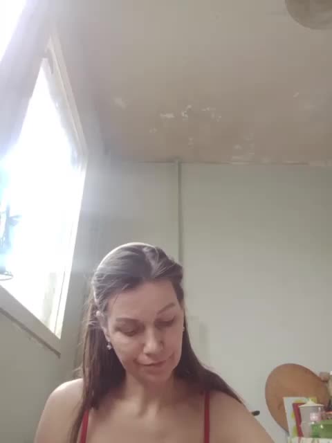 zvezda2511 Live Sex April 14, 2026