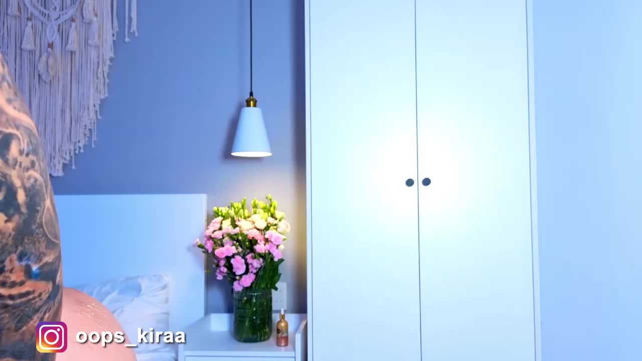 Oops_kiraa Live Sex April 14, 2026