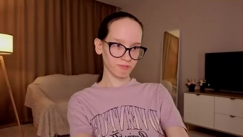 lynettebails Live Sex April 14, 2026