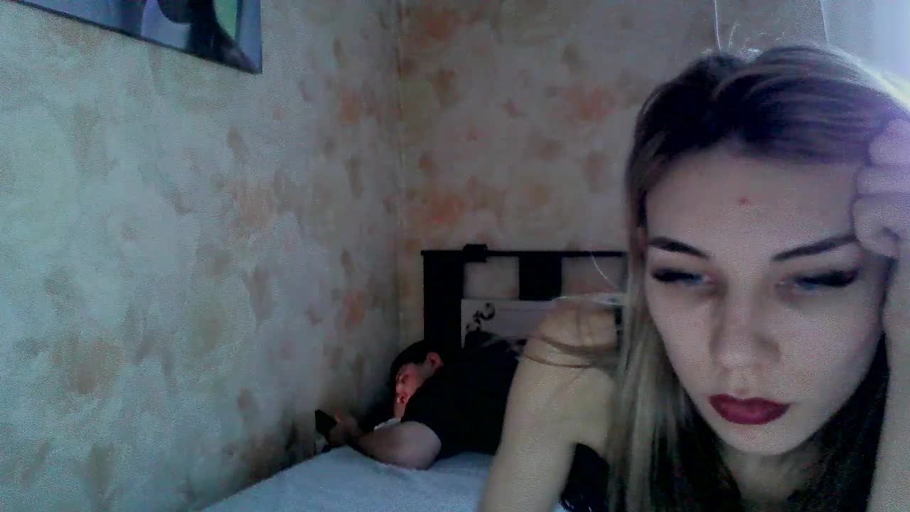 Kiitaa Live Sex April 14, 2026