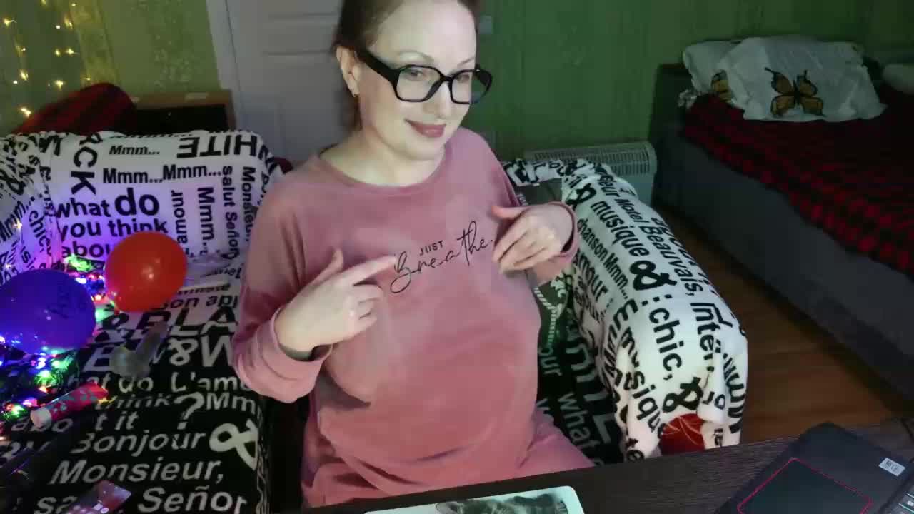 MeganIris Live Sex April 14, 2026