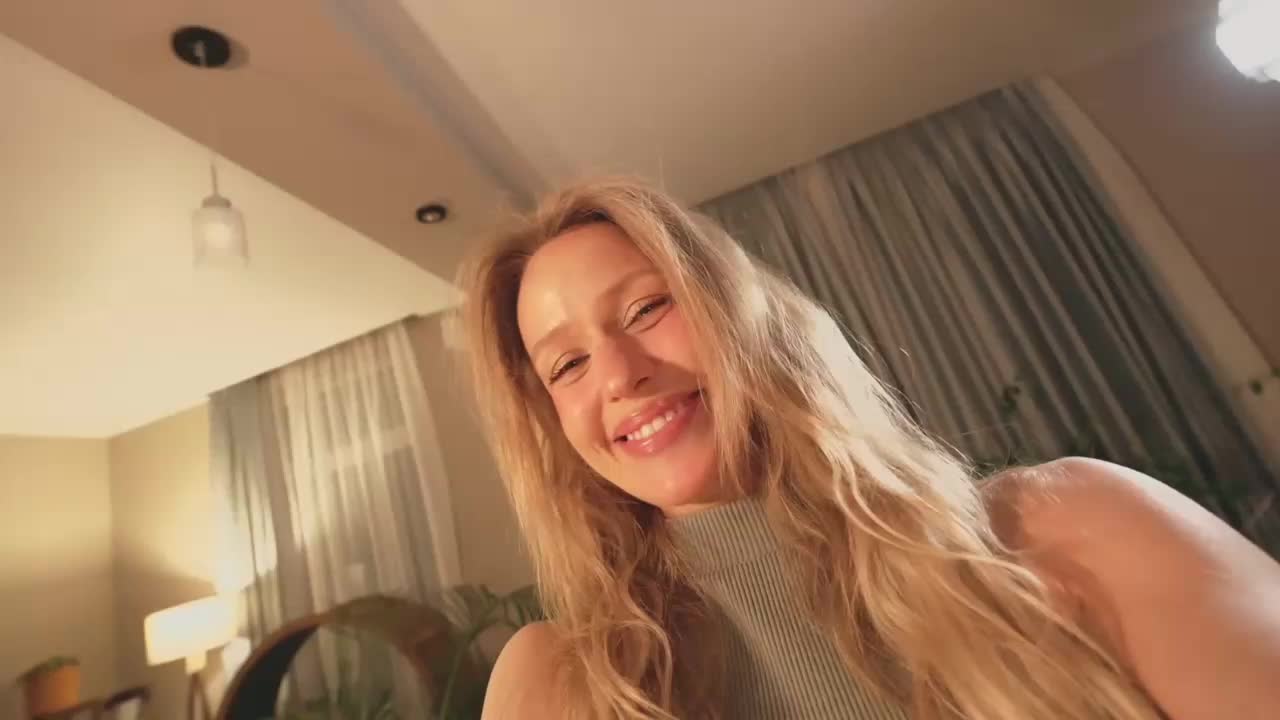 HeyBanana Live Sex April 14, 2026