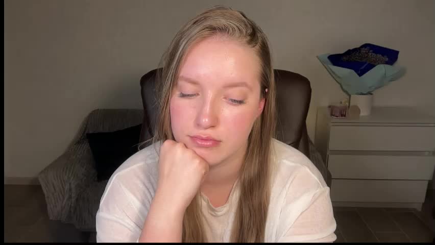 evajuly Live Sex April 14, 2026