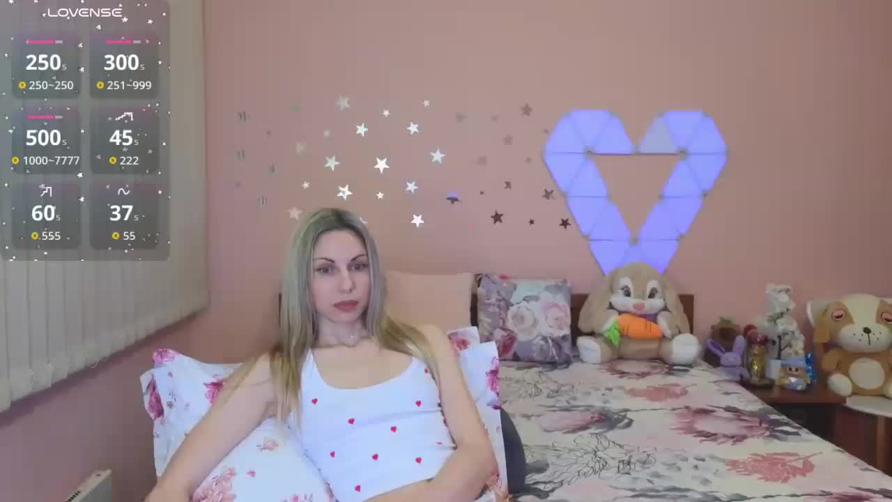 _L_o_v_e_ Live Sex April 14, 2026