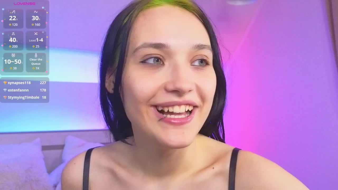 DarcyBlackwood Live Sex April 14, 2026