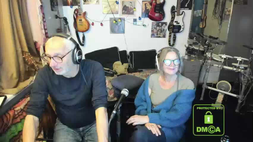 win2win Live Sex April 14, 2026