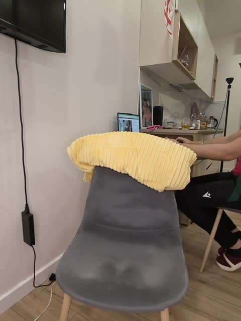 KissMyAss Live Sex April 14, 2026