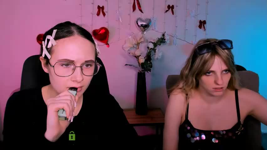 mona_cloud Live Sex April 14, 2026