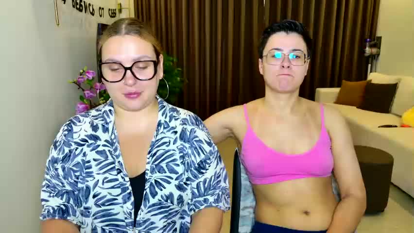 chloe_x_ Live Sex April 14, 2026