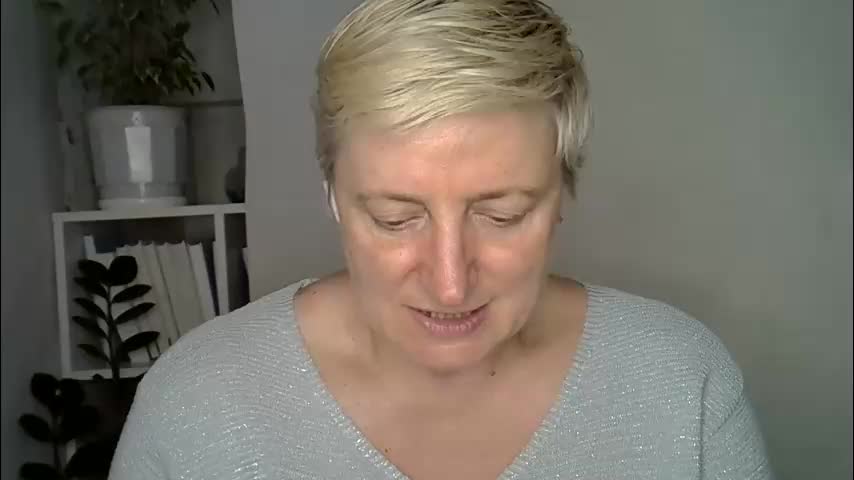 vea_motty Live Sex April 14, 2026