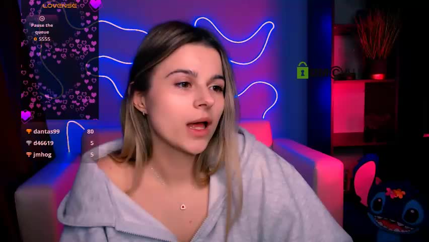 berry_alma Live Sex April 14, 2026