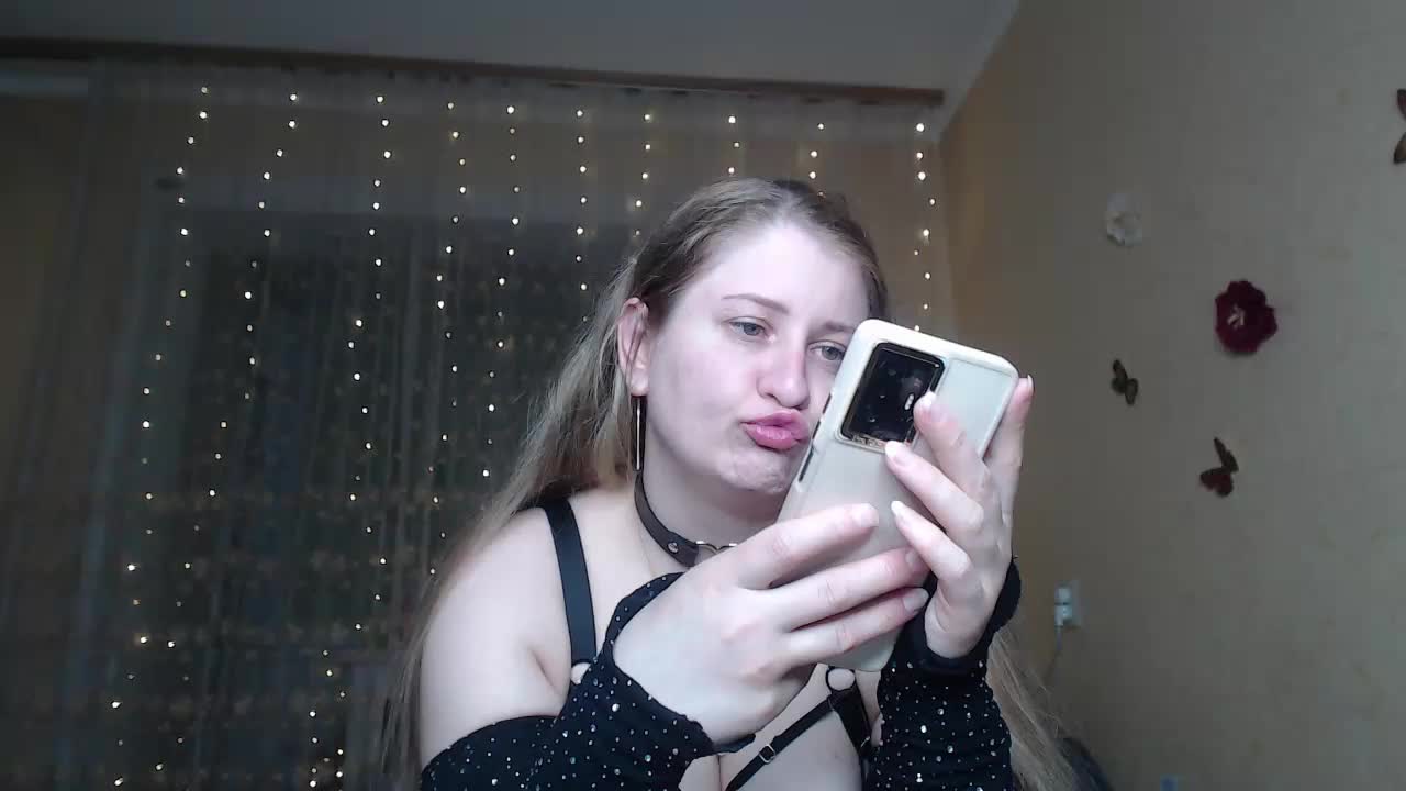 WetAngely Live Sex April 14, 2026