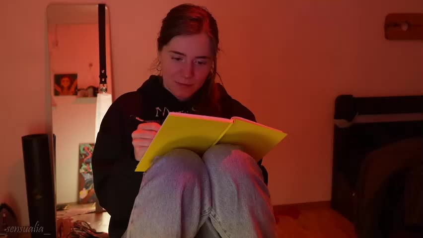 _sensualia_ Live Sex April 14, 2026
