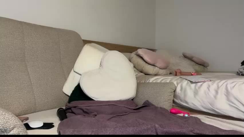 wet__barbie Live Sex April 15, 2026