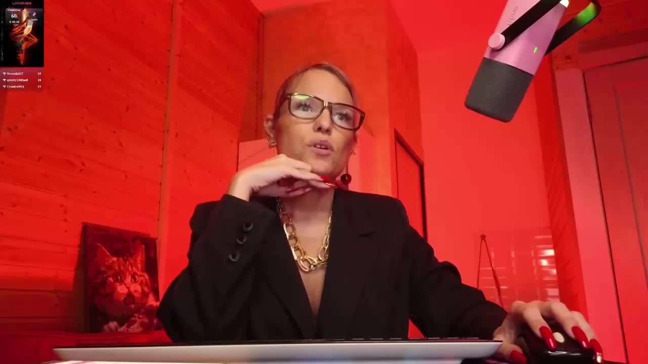 Findom_Lady_Shine Live Sex April 15, 2026