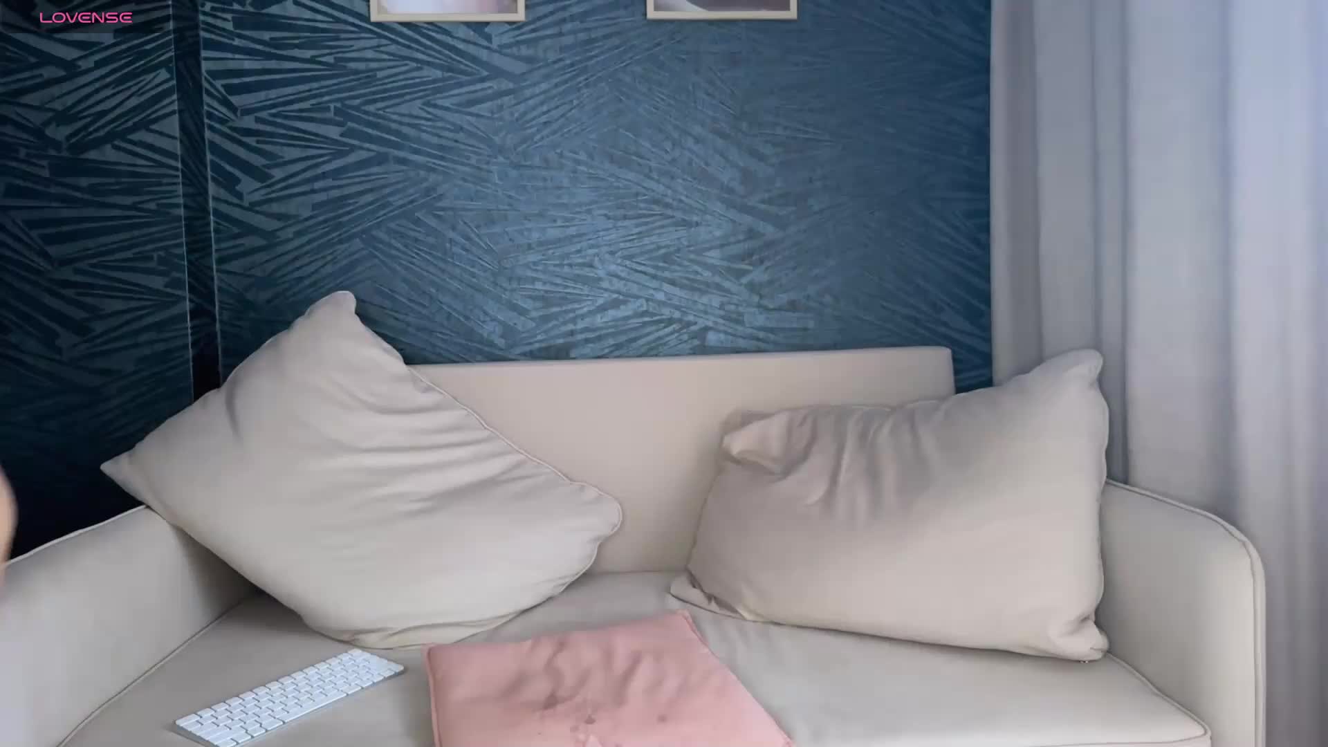 -Molly- Live Sex April 15, 2026