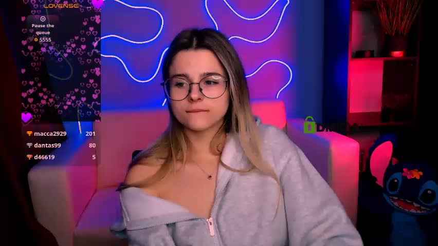 berry_alma Live Sex April 15, 2026